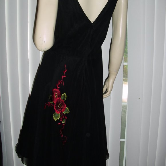 Lapis,black cocktail,party,pure 100% silk,cowl neck,red embroidery,floral,Unique - Picture 6 of 9
